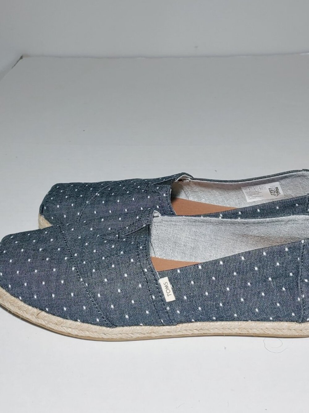 TOMS Classic Navy Blue Dot Chambray Espadrille Flat Size 8.5W - Picture 2 of 6